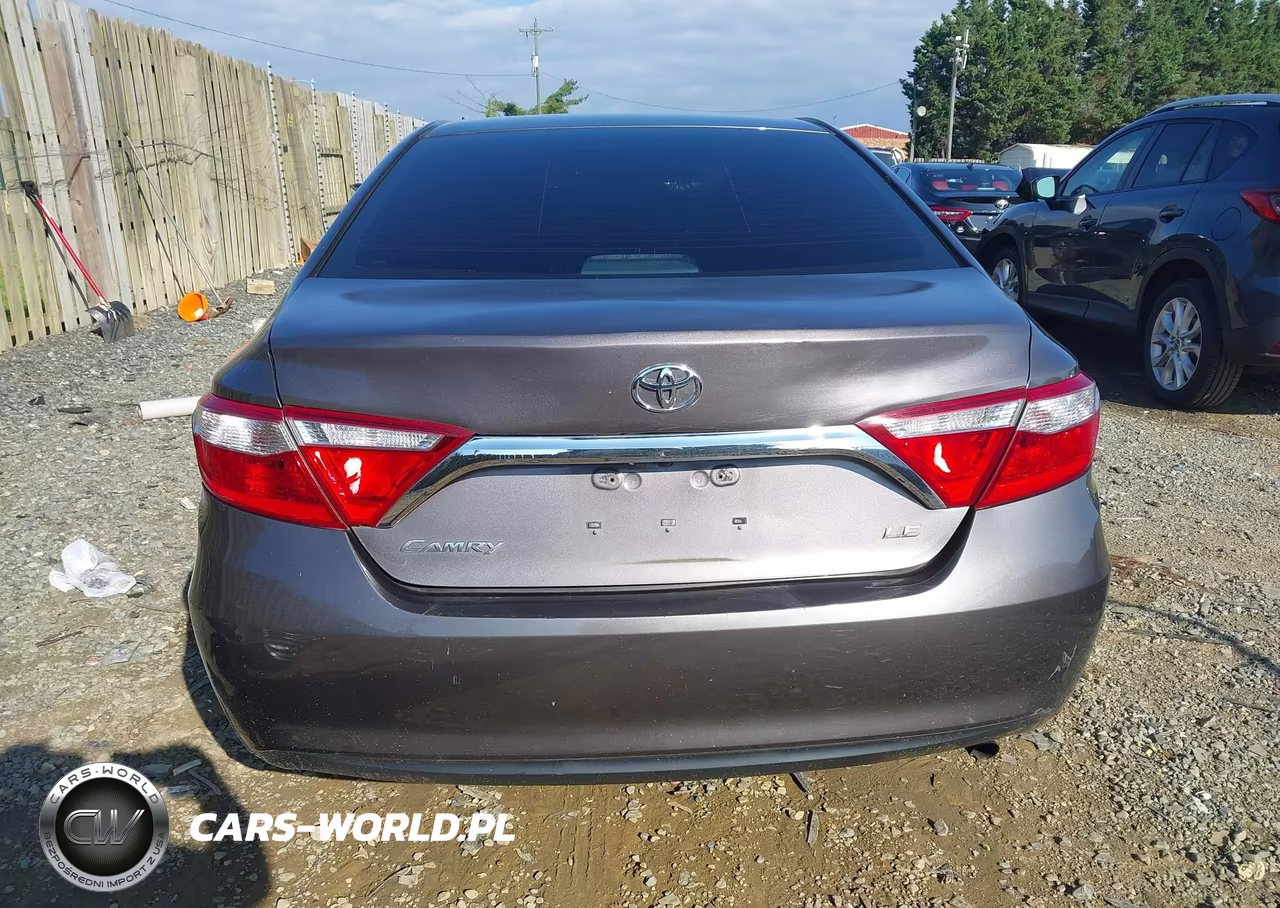 2017 Toyota Camry Le VIN:4T1BF1FK8HU419297 - 17