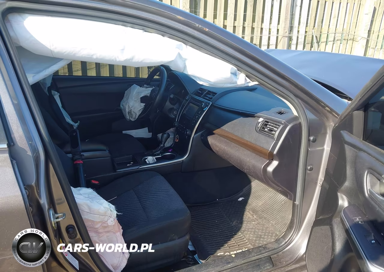 2017 Toyota Camry Le VIN:4T1BF1FK8HU419297 - 5