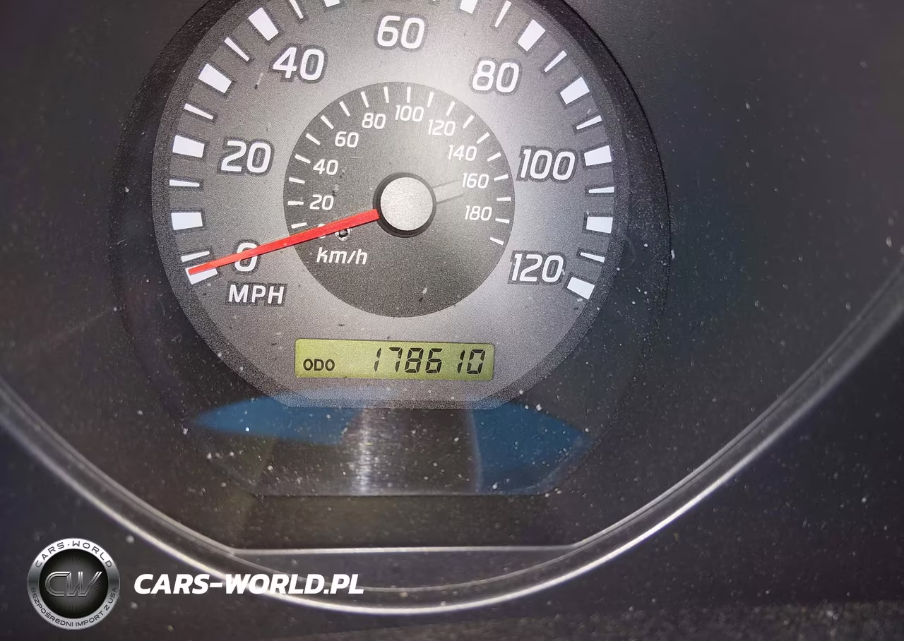 2002 Nissan Xterra Xe VIN:5N1ED28T22C511100 - 16