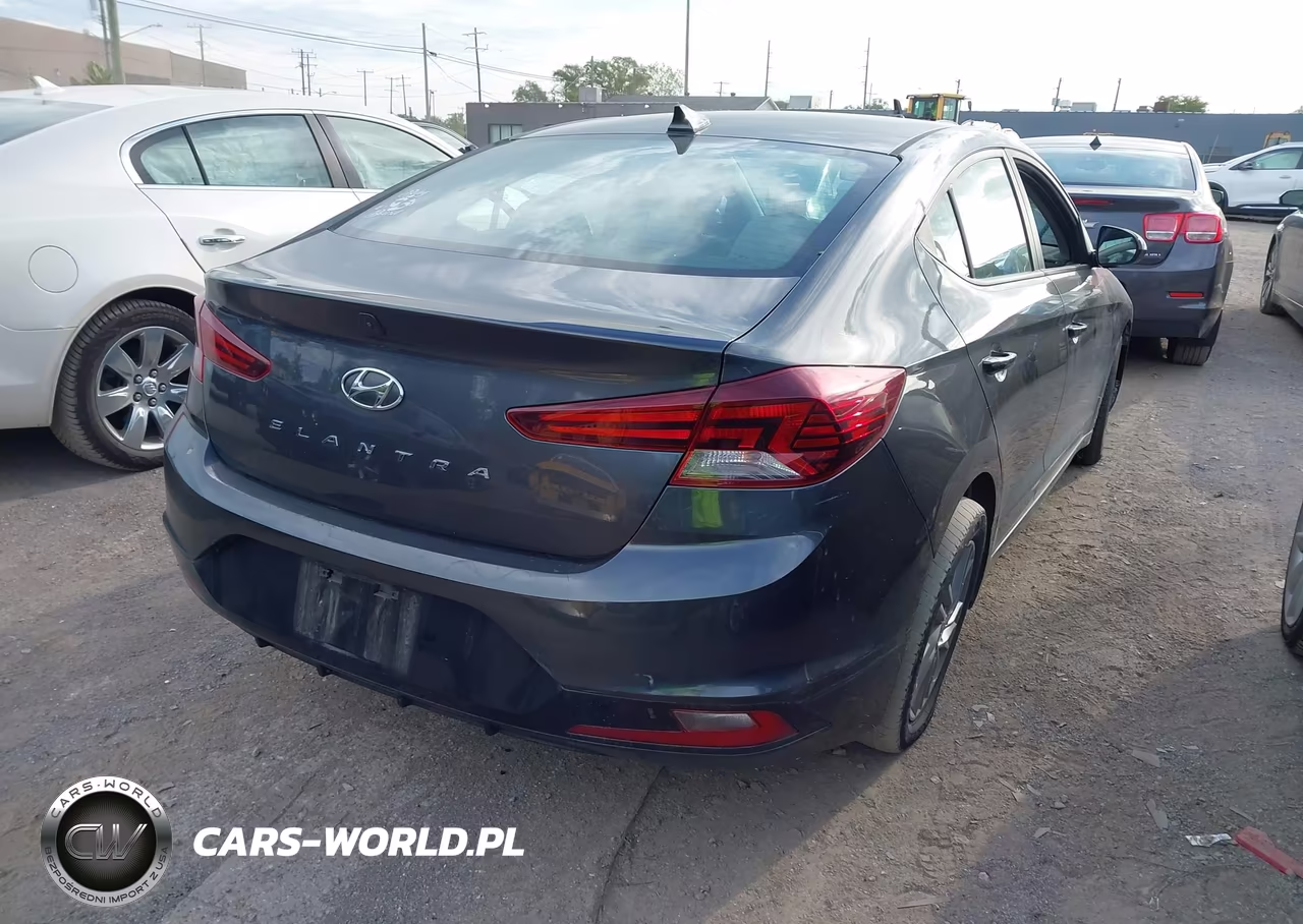 2020 Hyundai Elantra Sel VIN:5NPD84LF5LH577261 - 4