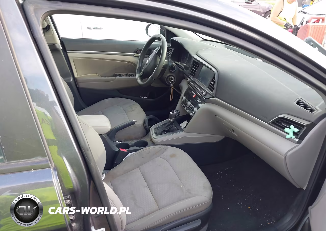 2020 Hyundai Elantra Sel VIN:5NPD84LF5LH577261 - 5