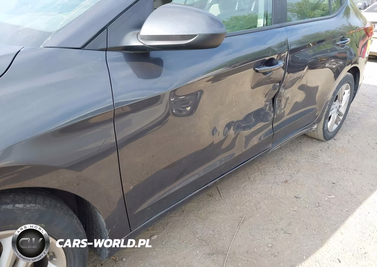 2020 Hyundai Elantra Sel VIN:5NPD84LF5LH577261 - 6