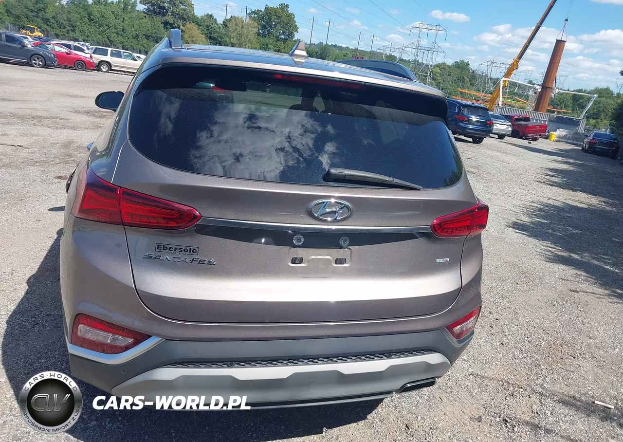 2019 Hyundai Santa Fe Ultimate VIN:5NMS5CAD8KH113727 - 16