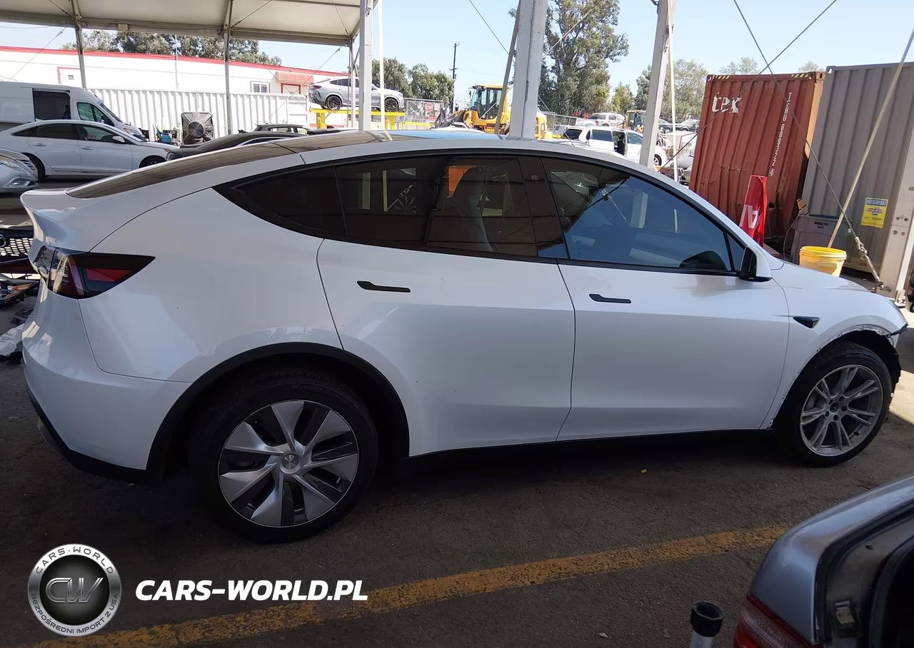 2023 Tesla Model Y Awd-Long Range Dual Motor All-Wheel Drive VIN:7SAYGDEE5PA118471 - 14
