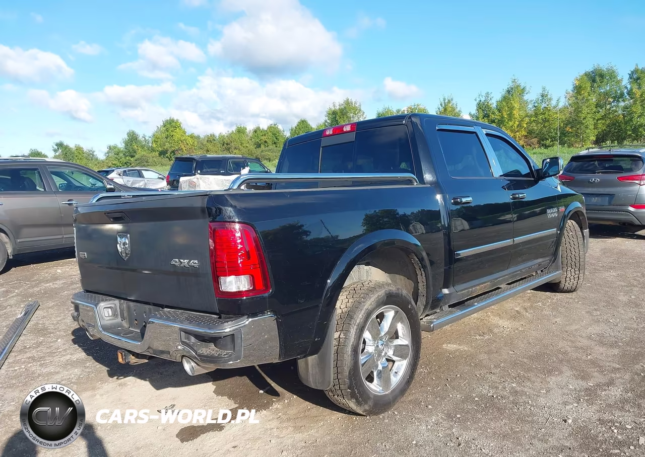 2013 Ram 1500 Laramie VIN:1C6RR7NTXDS592257 - 4
