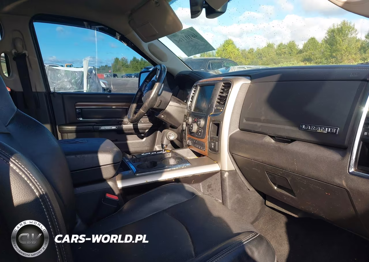 2013 Ram 1500 Laramie VIN:1C6RR7NTXDS592257 - 5