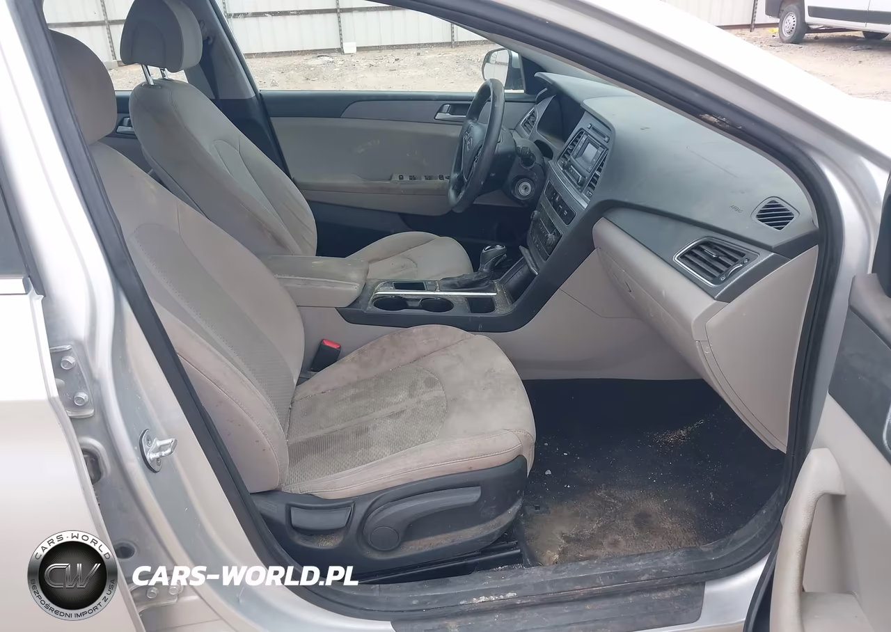2016 Hyundai Sonata VIN:5NPE24AF6GH399570 - 5