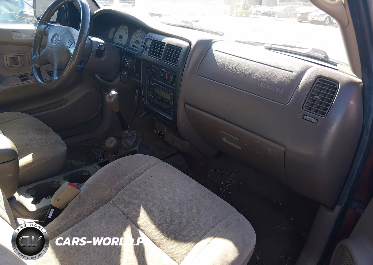 2004 Toyota Tacoma Base V6 VIN:5TEWN72NX4Z342638 - 5