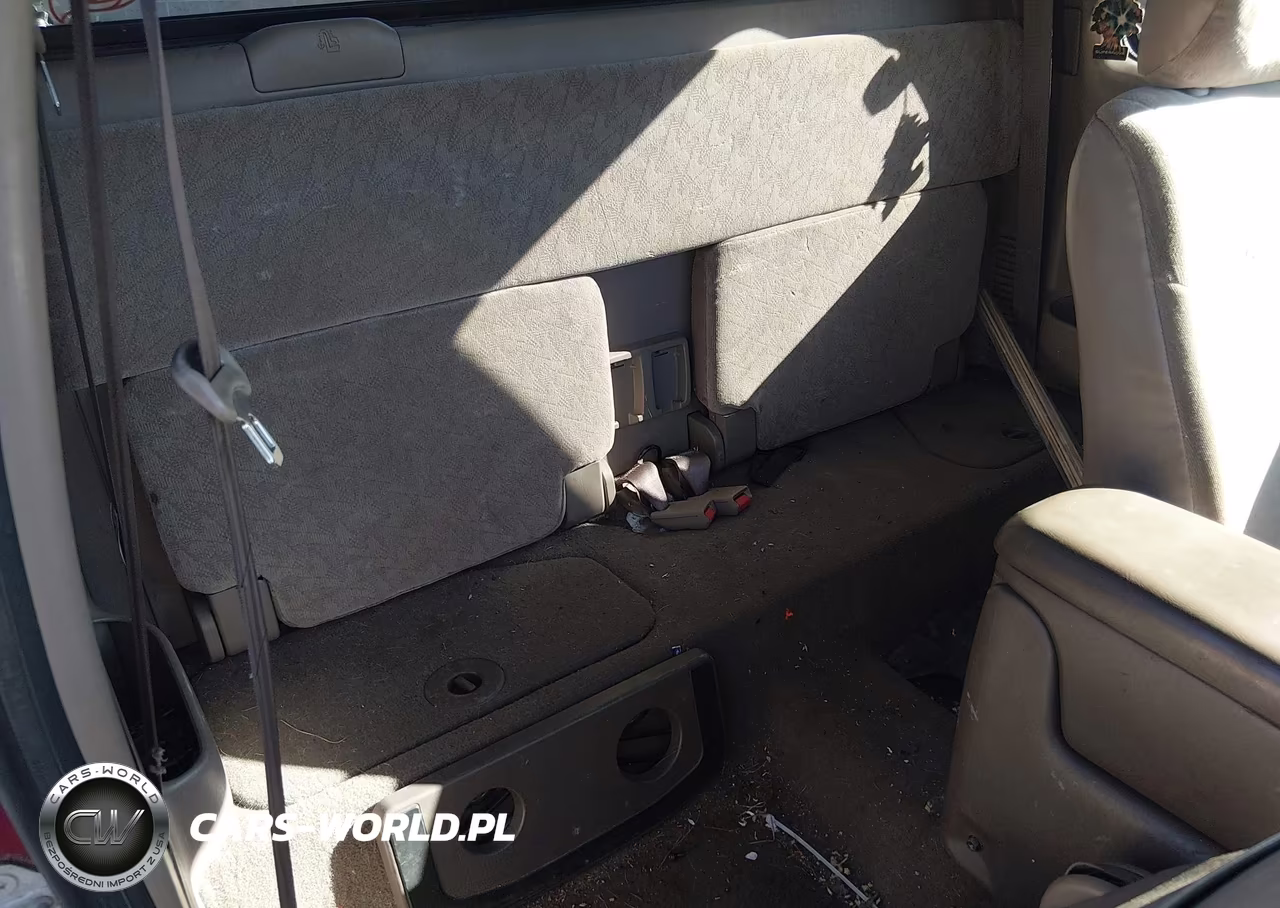 2004 Toyota Tacoma Base V6 VIN:5TEWN72NX4Z342638 - 8