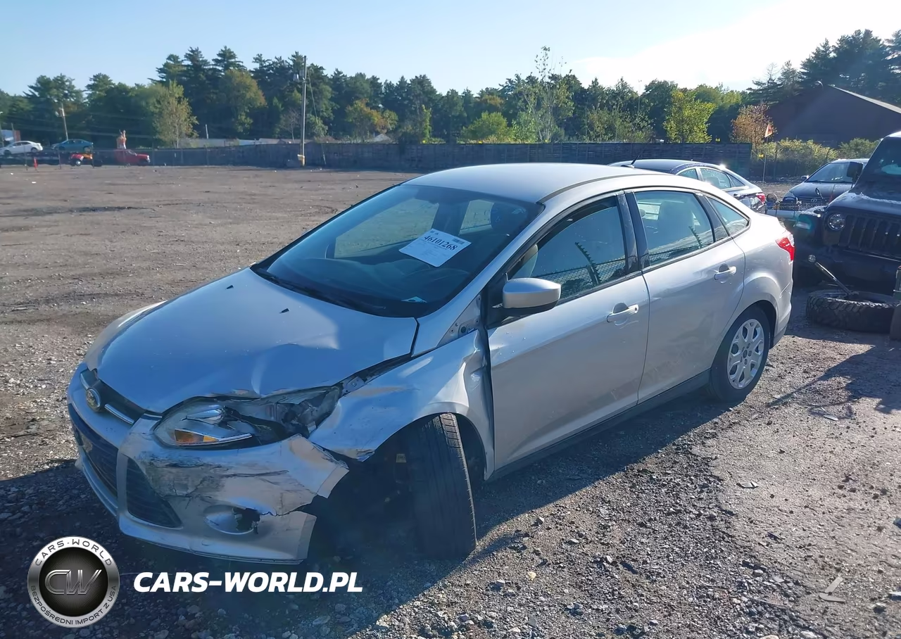 2012 Ford Focus Se VIN:1FAHP3F26CL469790 - 6