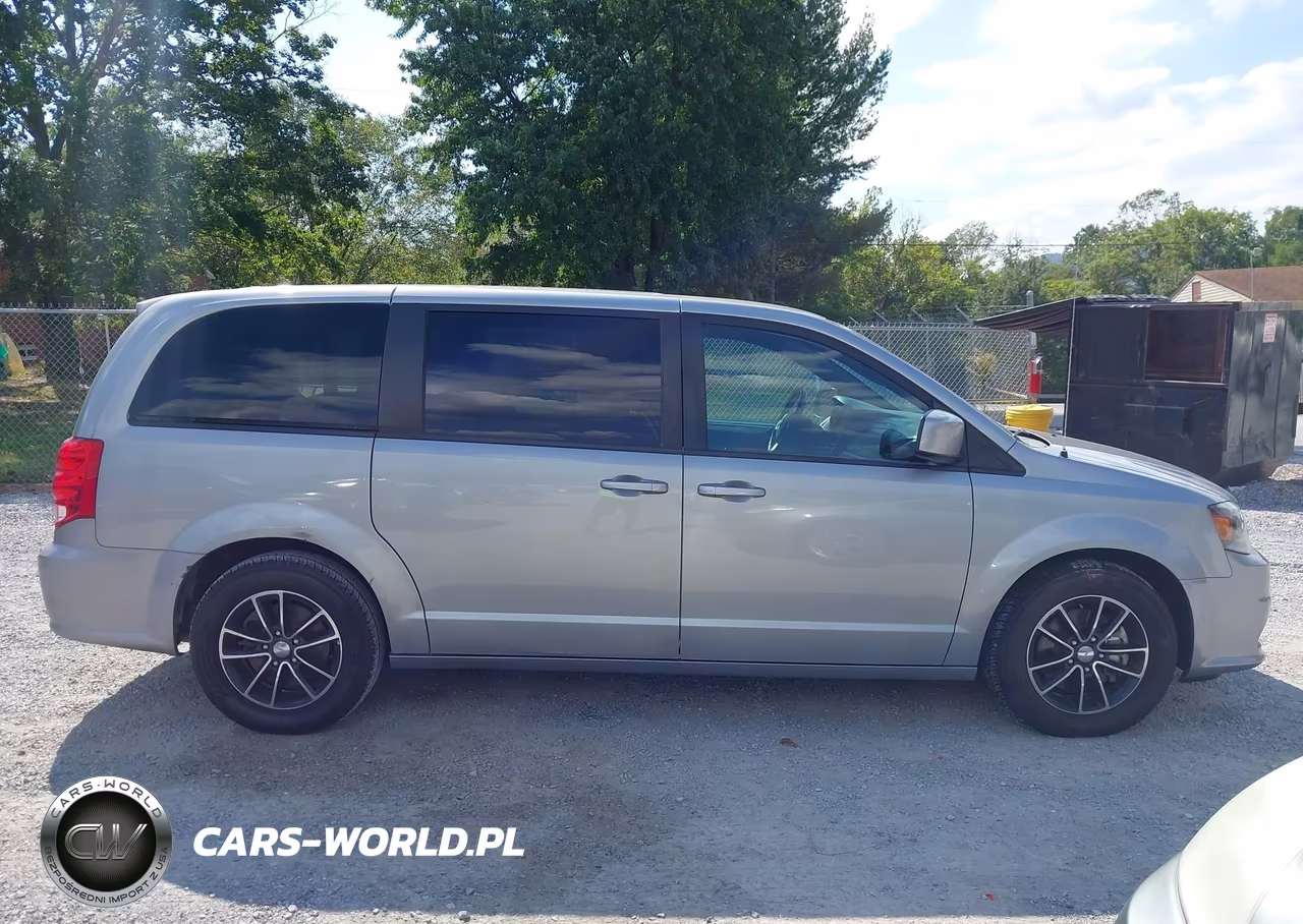 2019 Dodge Grand Caravan Gt VIN:2C4RDGEG9KR535346 - 13
