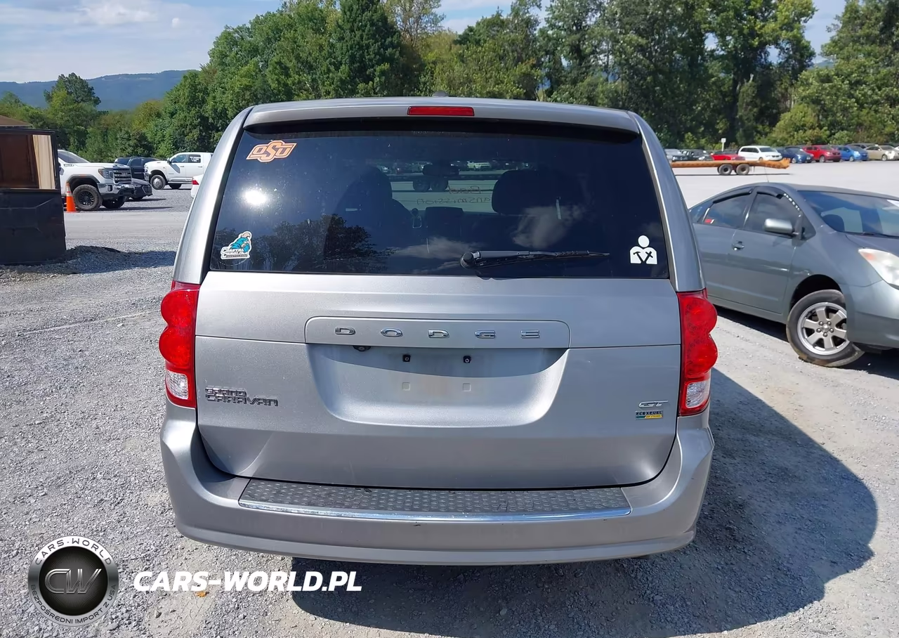 2019 Dodge Grand Caravan Gt VIN:2C4RDGEG9KR535346 - 16