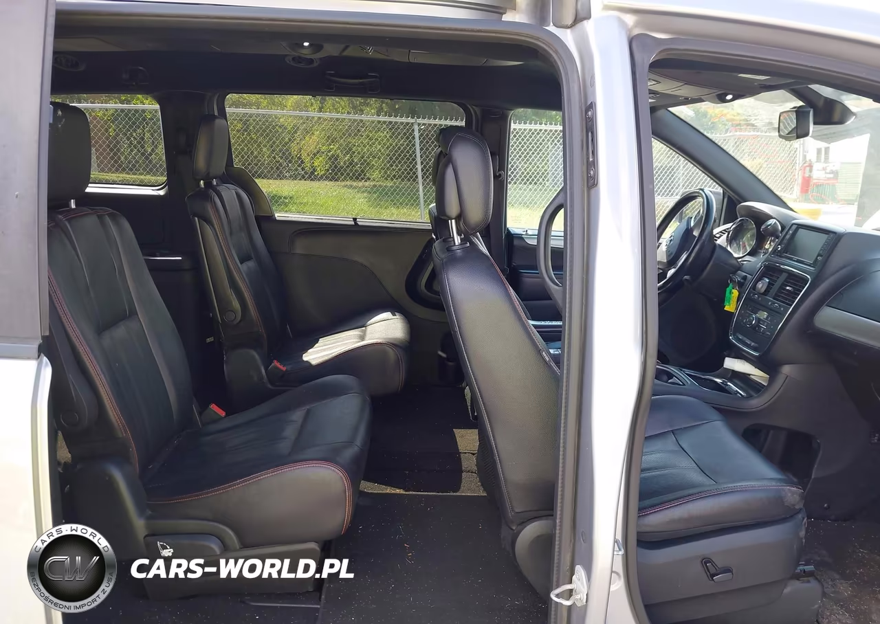 2019 Dodge Grand Caravan Gt VIN:2C4RDGEG9KR535346 - 8