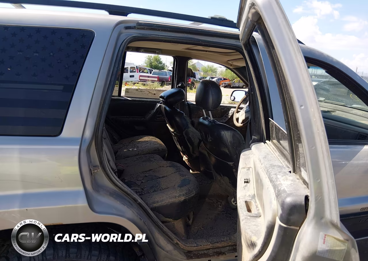 2001 Jeep Grand Cherokee Laredo VIN:1J4GW48SX1C558460 - 8