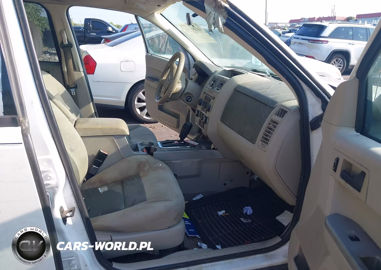 2008 Ford Escape Xlt VIN:1FMCU03148KA08829 - 5