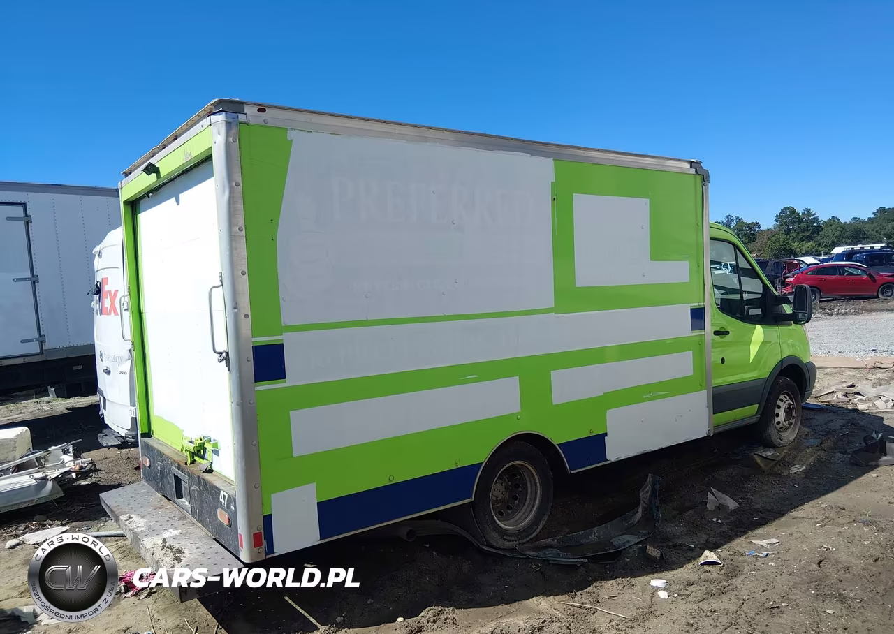 2018 Ford Transit-350 Cutaway VIN:1FDBF6PM3JKB22369 - 13