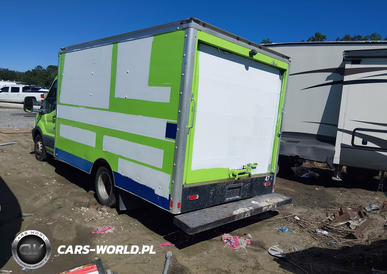 2018 Ford Transit-350 Cutaway VIN:1FDBF6PM3JKB22369 - 3