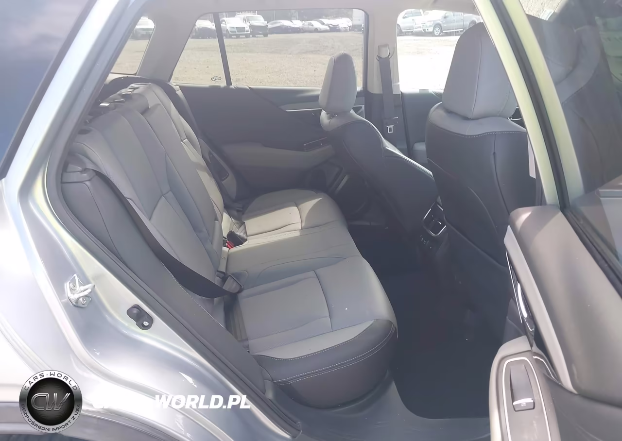 2021 Subaru Outback Limited VIN:4S4BTANC8M3228384 - 8