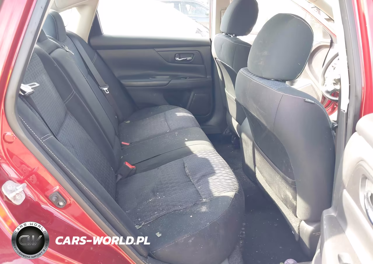 2016 Nissan Altima 2.5 S VIN:1N4AL3AP3GC126277 - 8