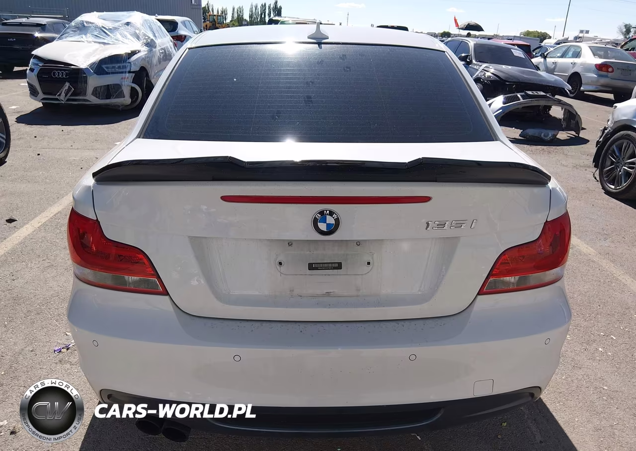 2013 BMW 135I VIN:WBAUC9C51DVY60516 - 16
