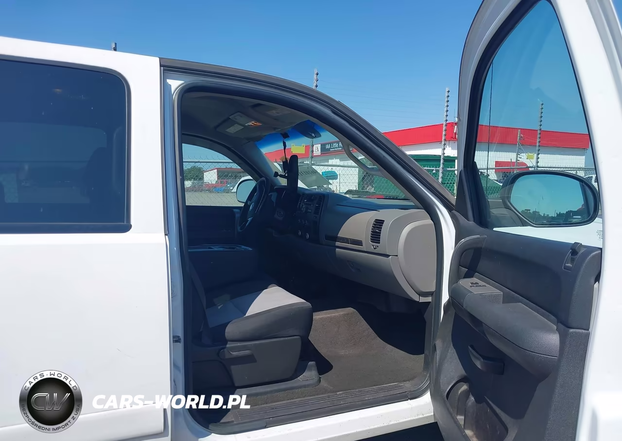 2008 Chevrolet Silverado 1500 Ls VIN:2GCEC13CX81165384 - 5