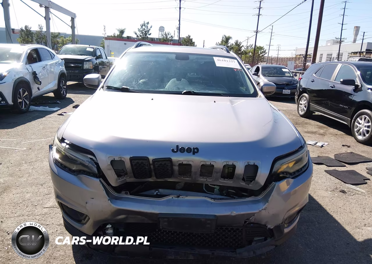 2020 Jeep Cherokee Altitude 4X4 VIN:1C4PJMLB0LD604676 - 12