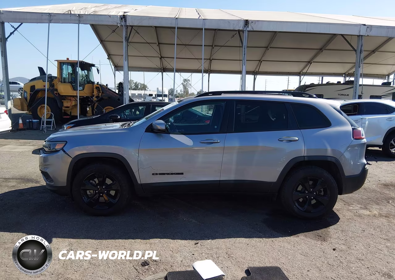 2020 Jeep Cherokee Altitude 4X4 VIN:1C4PJMLB0LD604676 - 14
