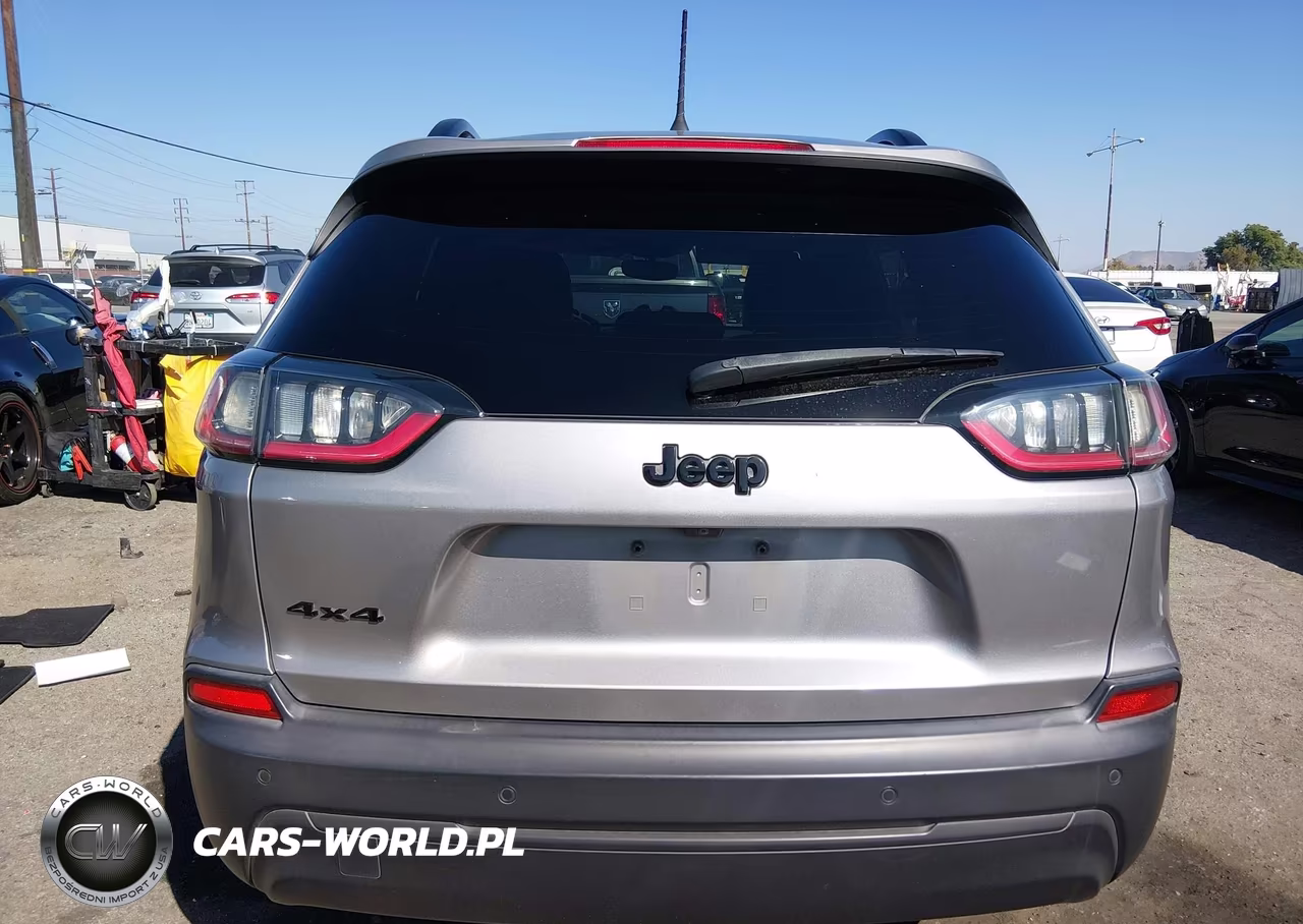 2020 Jeep Cherokee Altitude 4X4 VIN:1C4PJMLB0LD604676 - 16