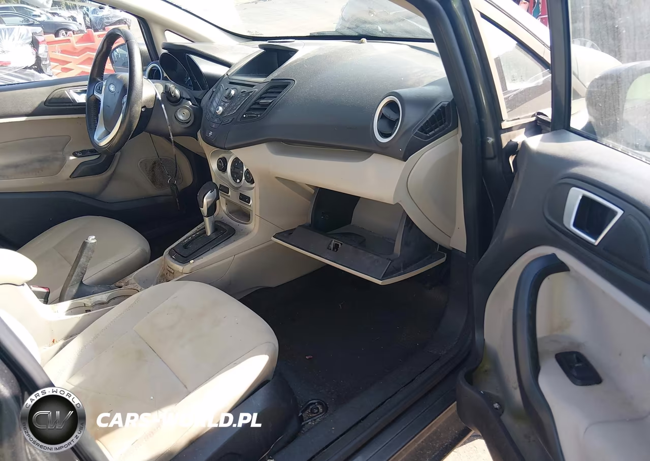 2015 Ford Fiesta Se VIN:3FADP4BJ9FM178463 - 5