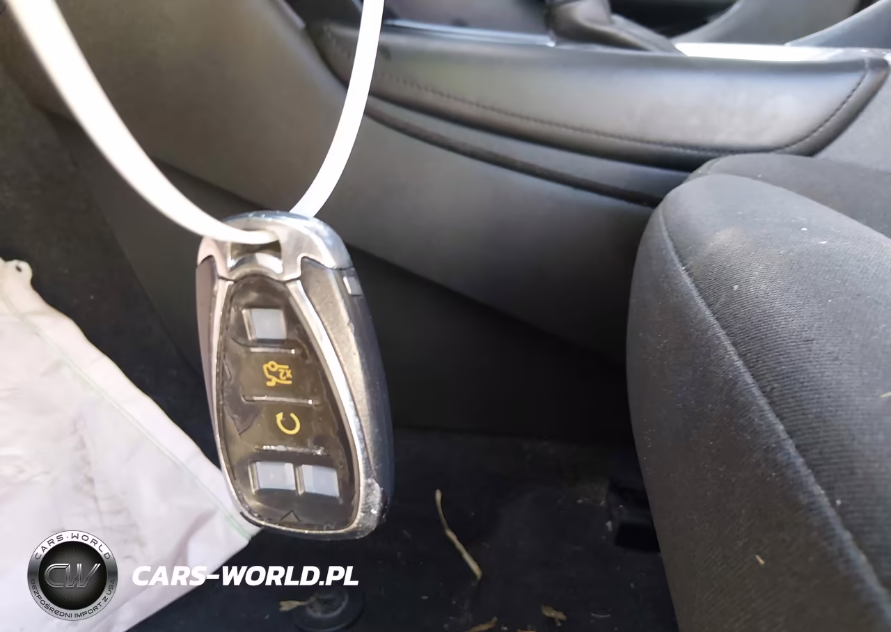 2018 Chevrolet Malibu Lt VIN:1G1ZD5STXJF244438 - 11