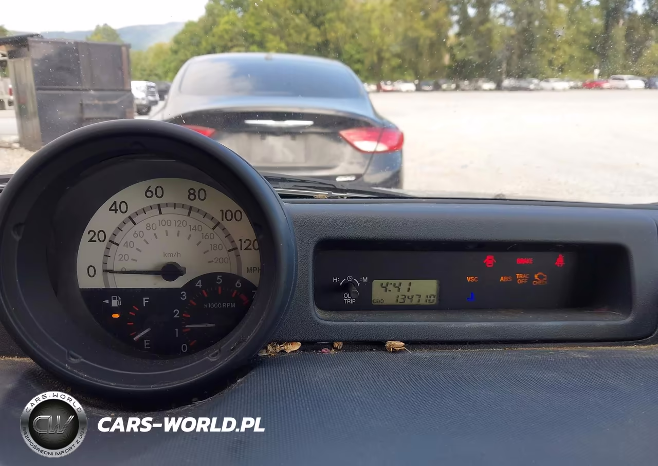 2005 Scion Xb VIN:JTLKT334450204568 - 7