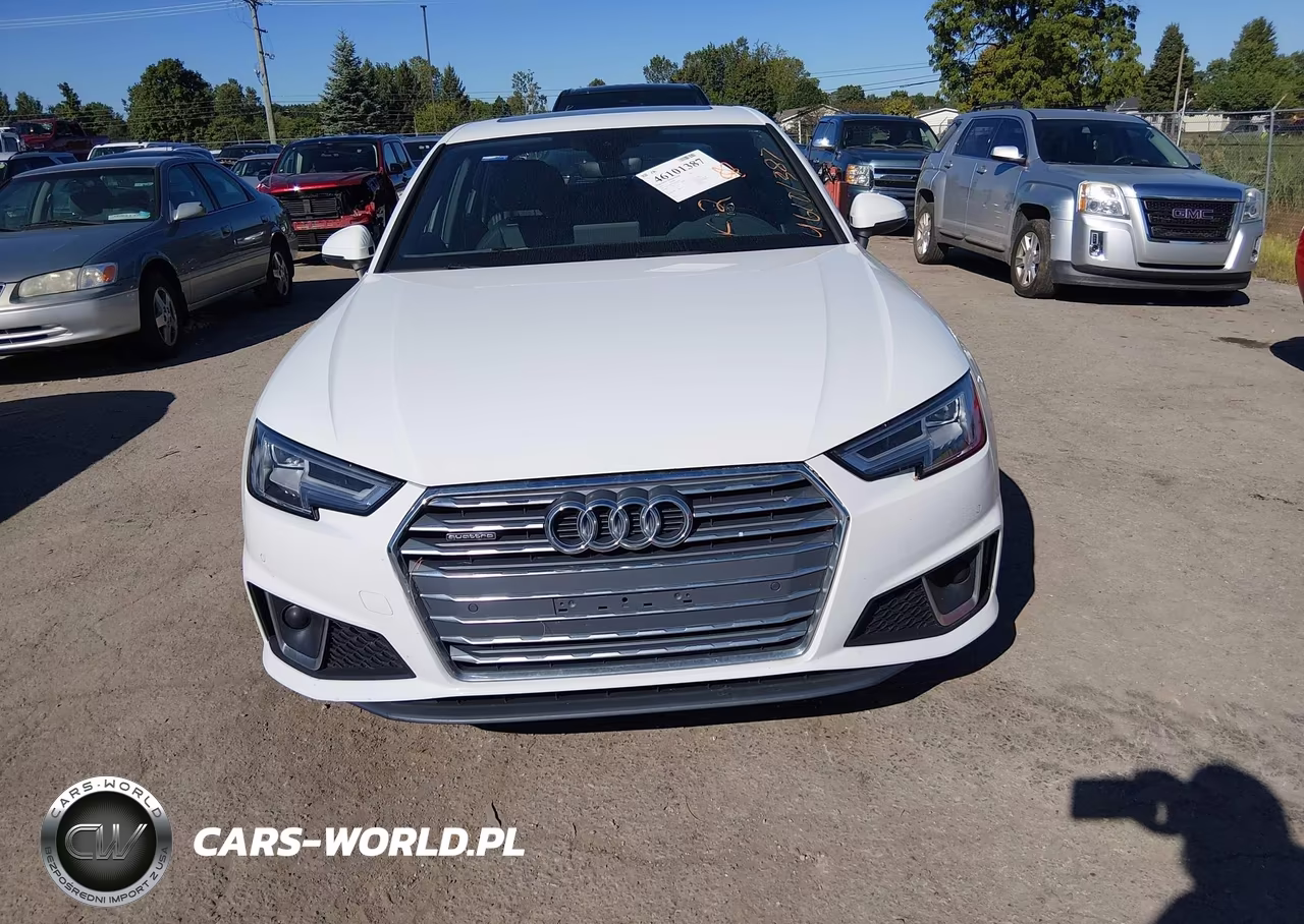 2019 Audi A4 45 Premium VIN:WAUENAF43KA055348 - 12