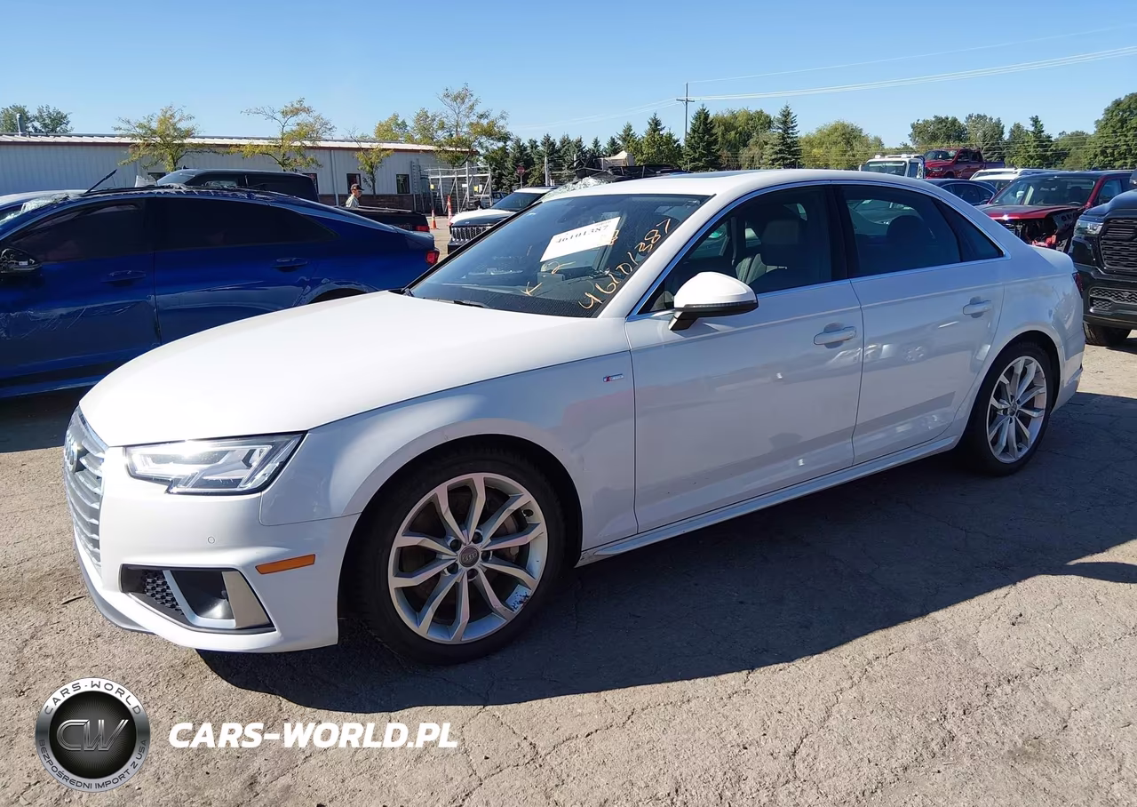 2019 Audi A4 45 Premium VIN:WAUENAF43KA055348 - 2