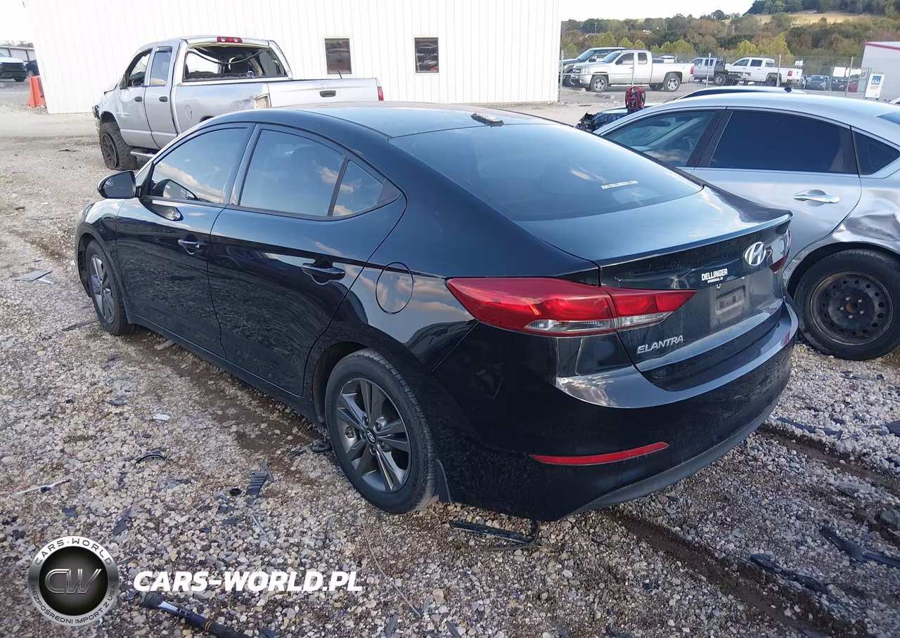 2017 Hyundai Elantra Se VIN:5NPD84LF9HH115132 - 3