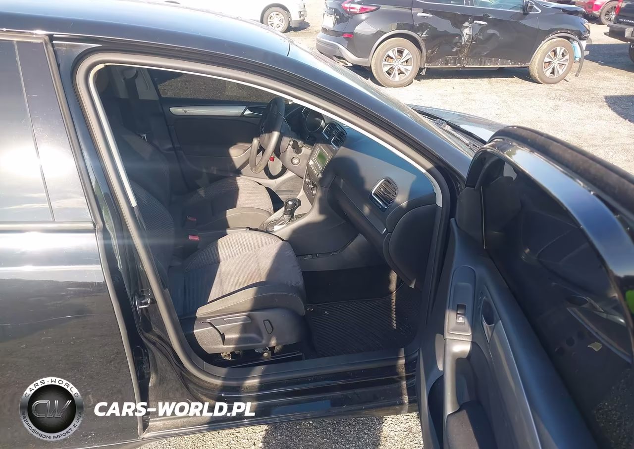 2011 Volkswagen Golf 2.5L 4-Door VIN:WVWDA7AJ6BW246730 - 5