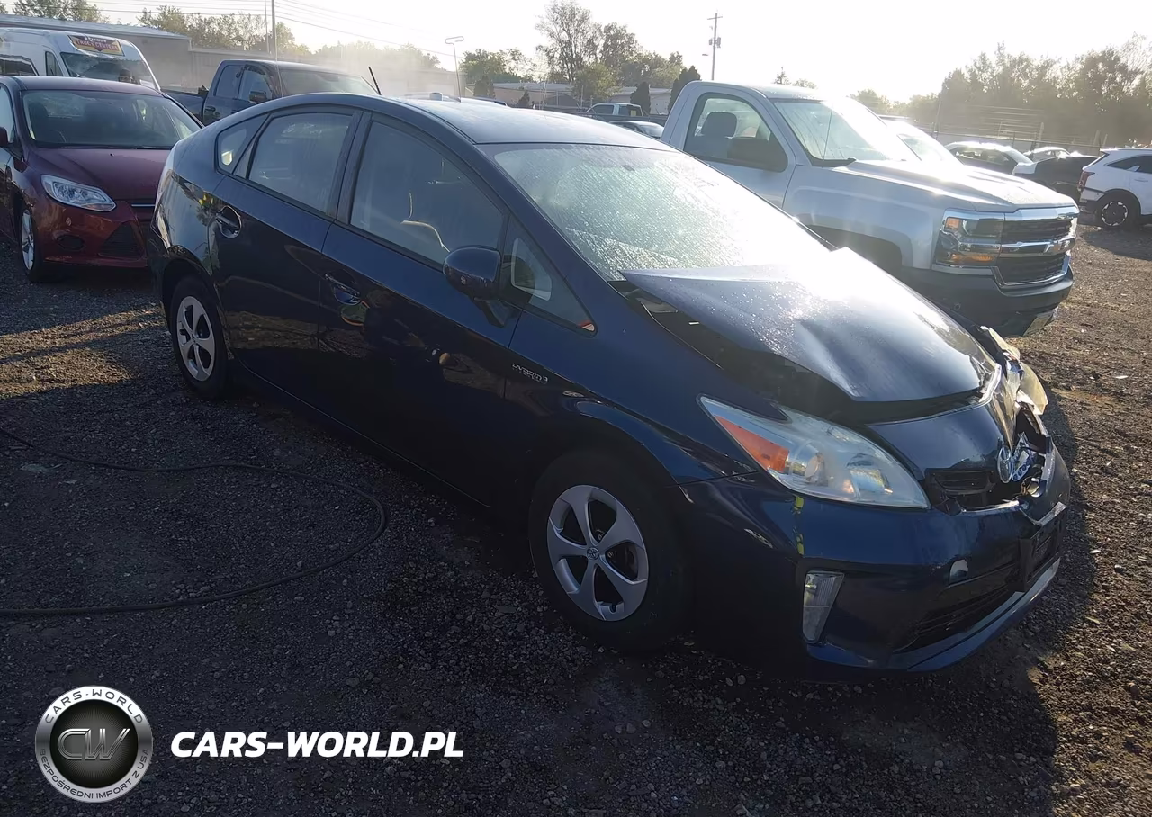 2013 Toyota Prius Three