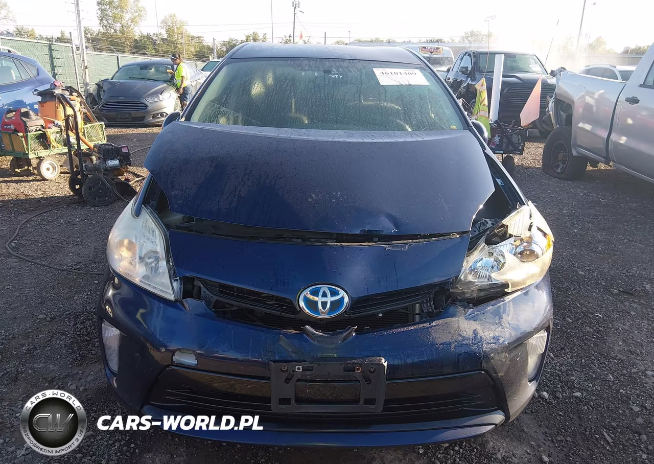 2013 Toyota Prius Three VIN:JTDKN3DU1D1672755 - 12