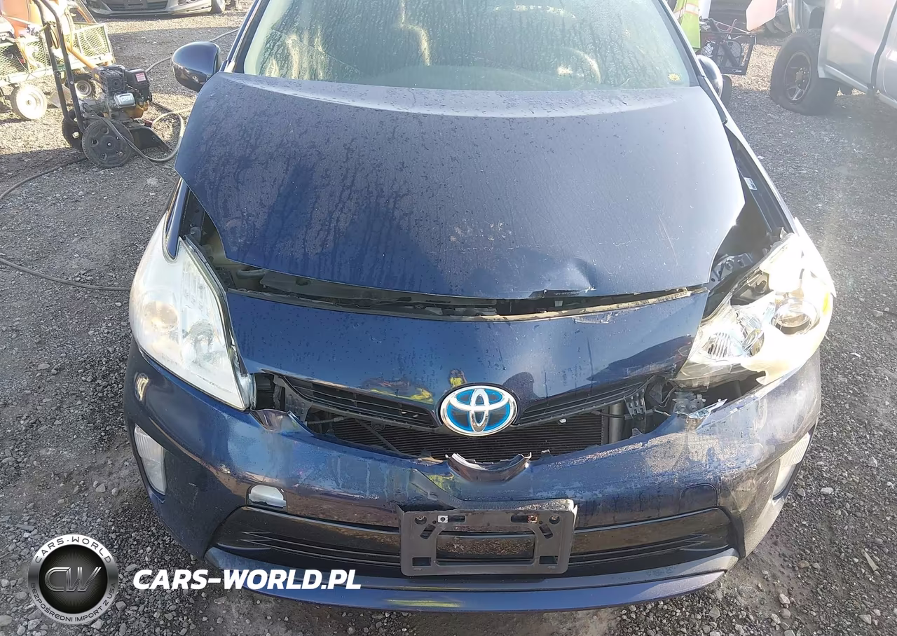 2013 Toyota Prius Three VIN:JTDKN3DU1D1672755 - 6