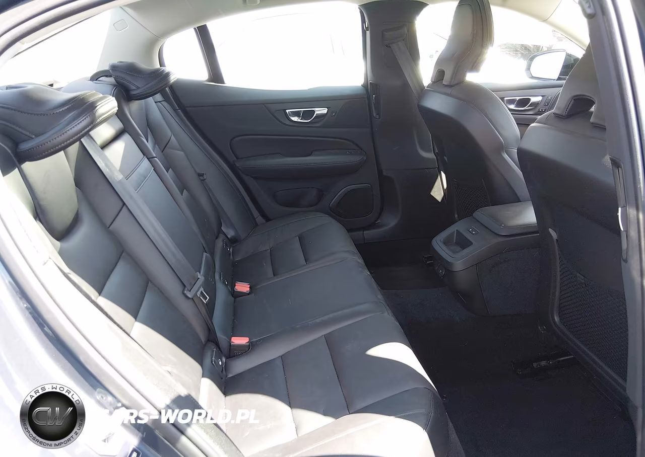 2021 Volvo S60 T5 Momentum VIN:7JR102TZ2MG117961 - 8
