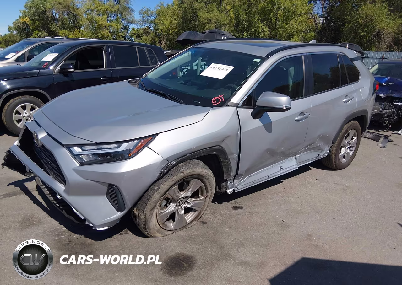 2025 Toyota Rav4 Xle VIN:2T3P1RFV2SW558532 - 2