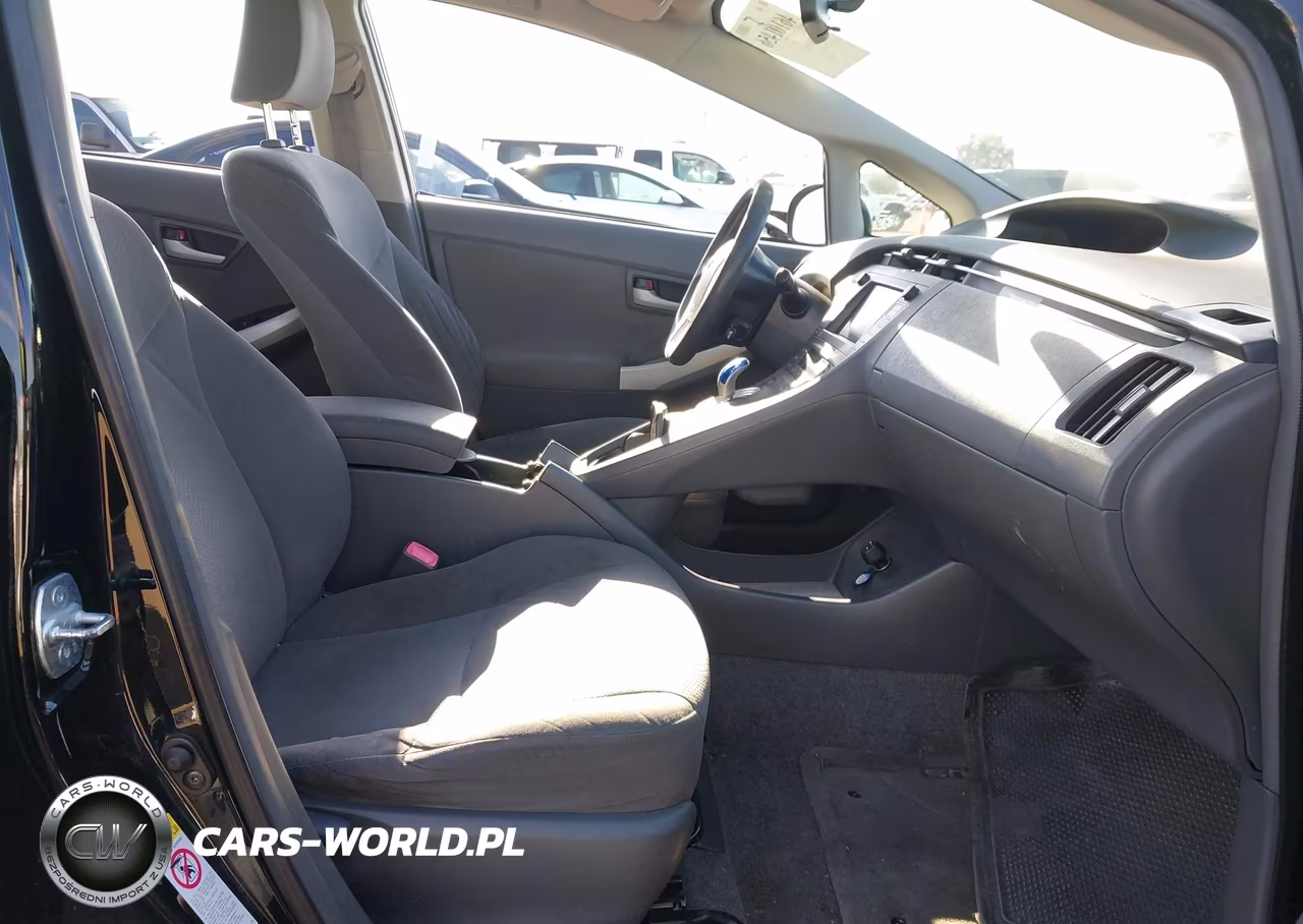 2010 Toyota Prius Iii VIN:JTDKN3DU1A1300182 - 5