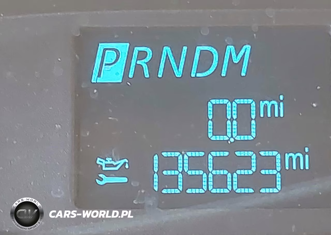 2017 Ford Transit-150 VIN:1FTYE1CG3HKA90439 - 15