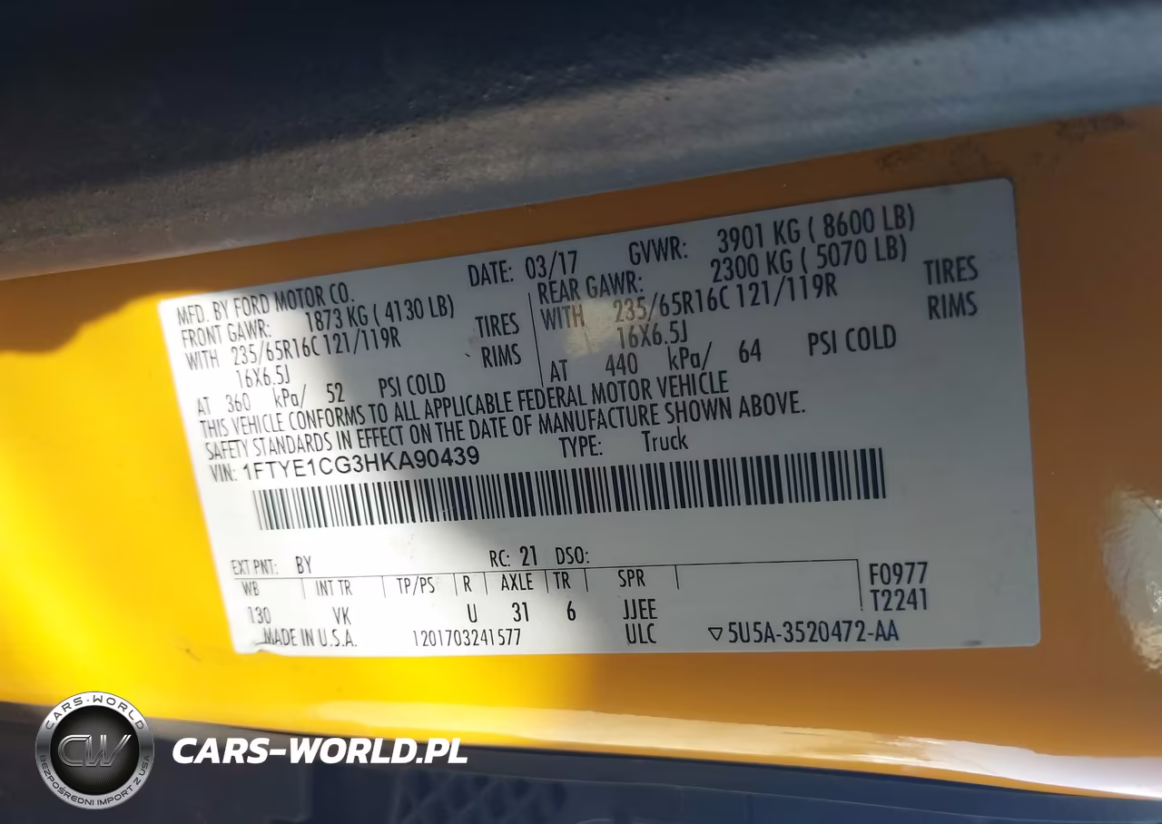 2017 Ford Transit-150 VIN:1FTYE1CG3HKA90439 - 9