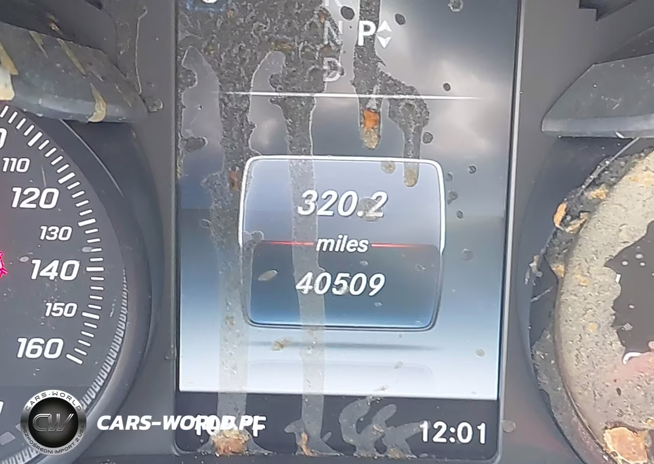 2017 Mercedes-Benz C 300 VIN:55SWF4JBXHU207720 - 16