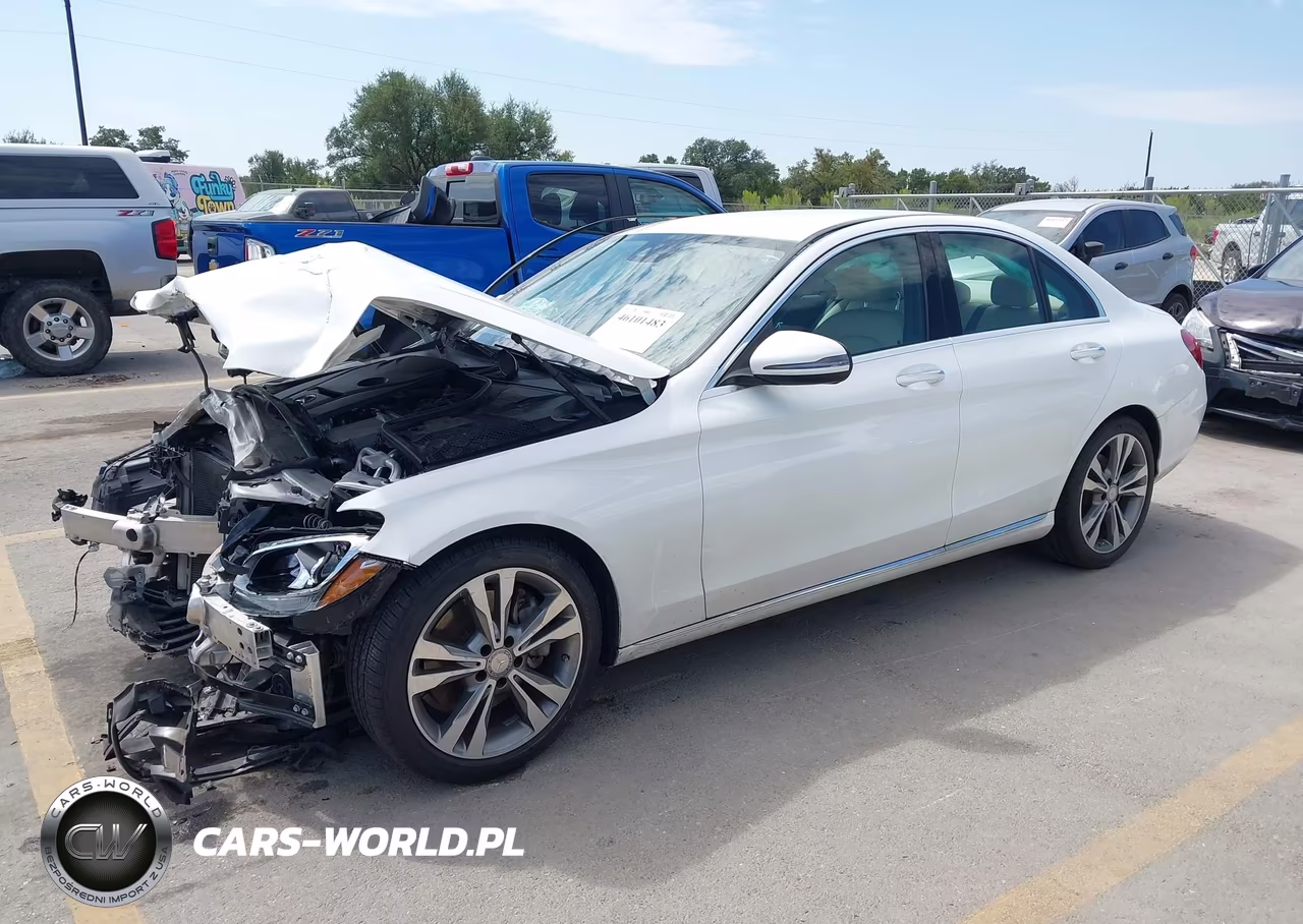 2017 Mercedes-Benz C 300 VIN:55SWF4JBXHU207720 - 2