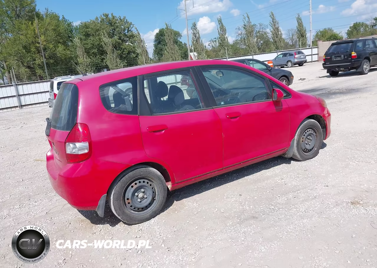 2008 Honda Fit VIN:JHMGD38408S067532 - 4