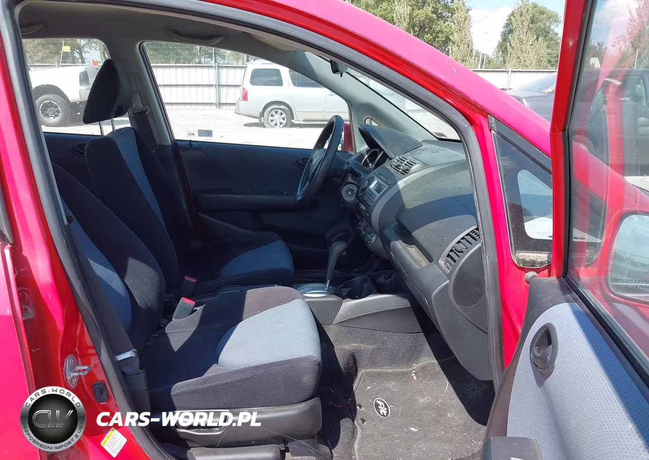 2008 Honda Fit VIN:JHMGD38408S067532 - 5