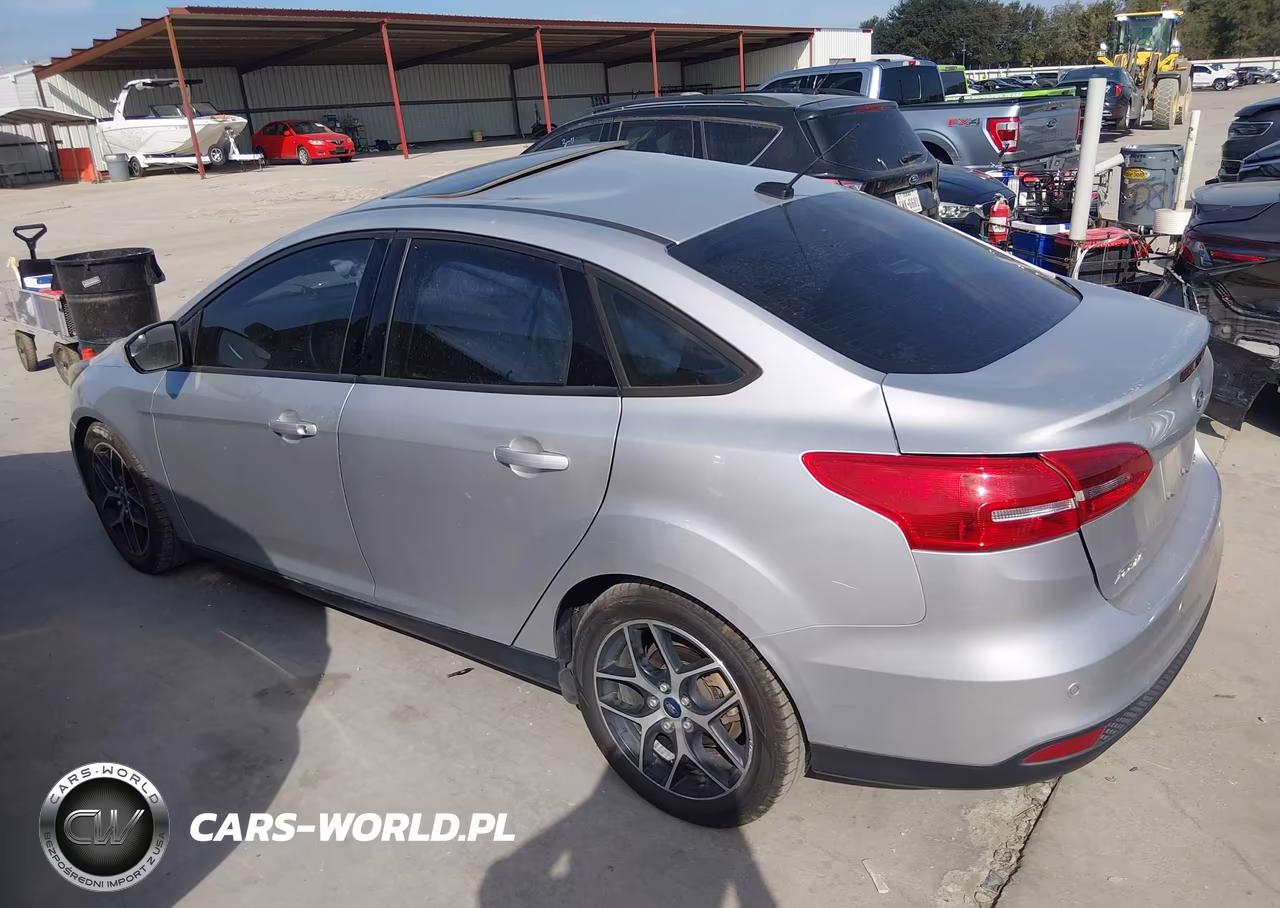 2018 Ford Focus Sel VIN:1FADP3H21JL210892 - 14