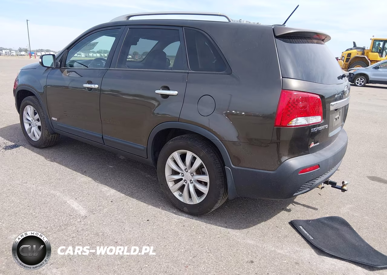 2011 Kia Sorento Ex V6 VIN:5XYKUDA2XBG151087 - 3