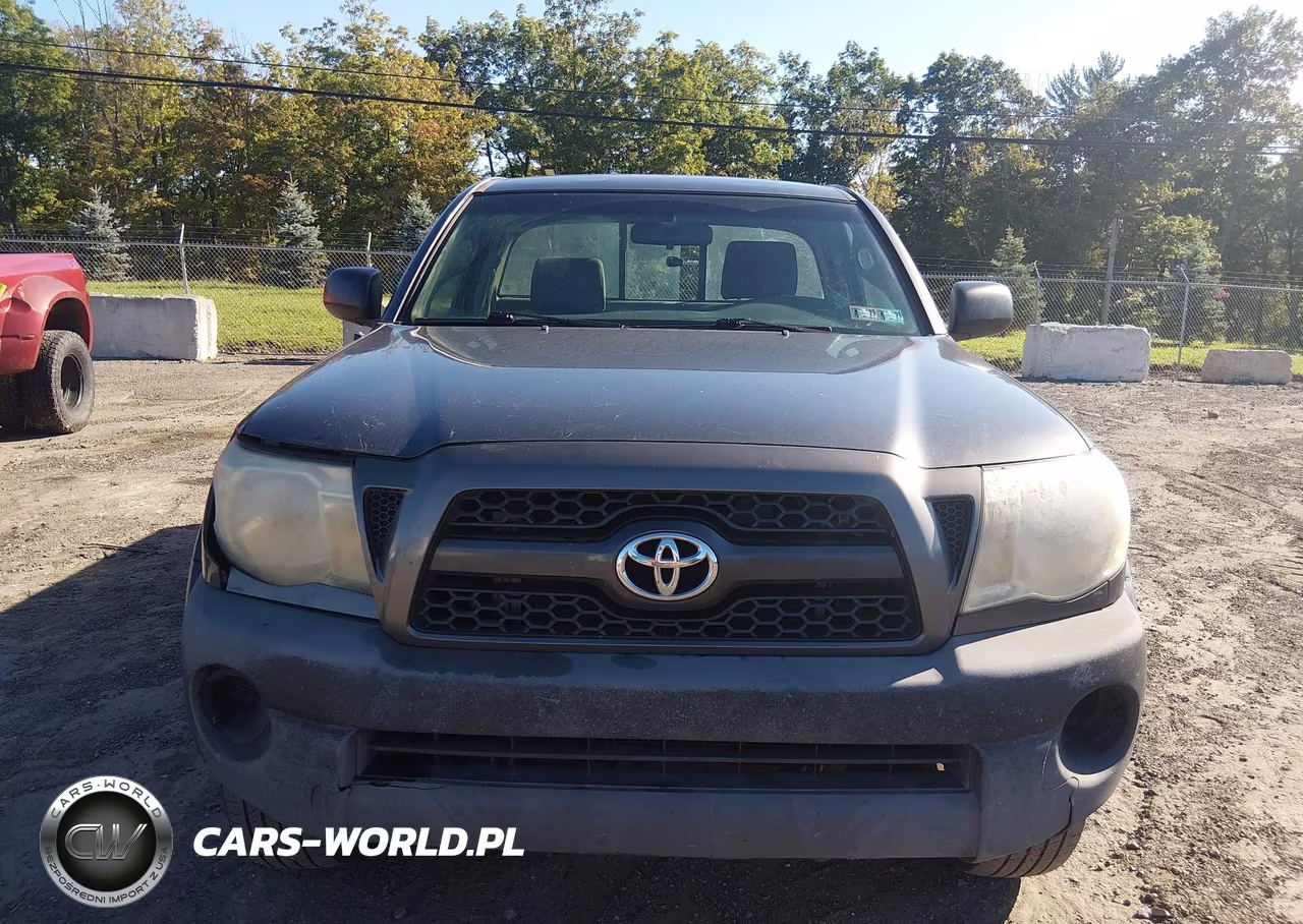 2011 Toyota Tacoma VIN:5TFPX4ENXBX002063 - 12
